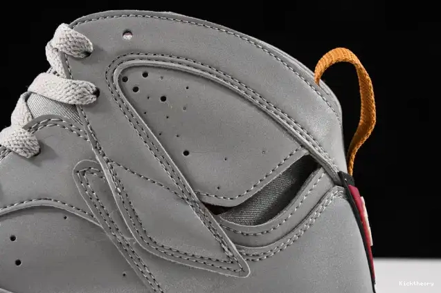 Kick Theory Air Cardinal 7 Jordan Reflective BV6281-006 0517